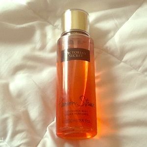 Victoria's Secret Passion Struck Body Mist
